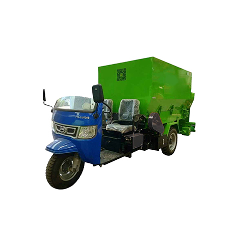 Three-wheeld diesel spreader